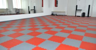 Резиновое покрытие для спортзала Юрга, цена от 881 руб.